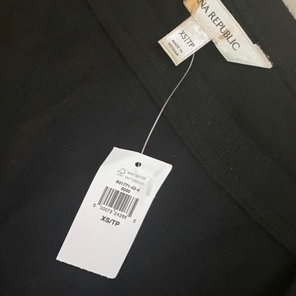 Banana Republic Boat Neck Top - Picture 6 of 7